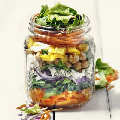 eat-nutritious-salad-jar
