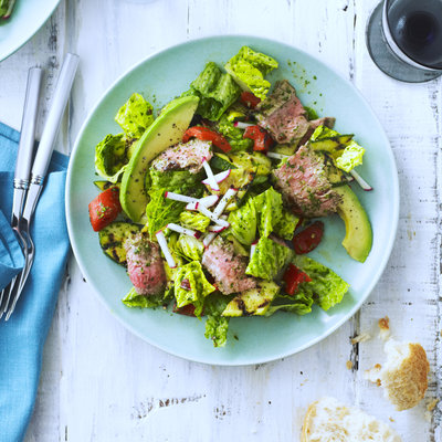 smaller-plates-dinner-steak-salad